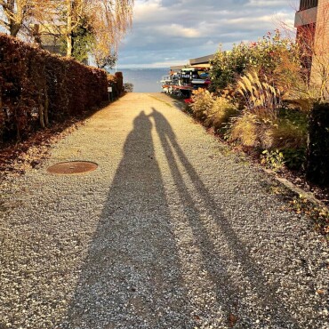 Die Schatten werden länger - Leserfoto: Ruedi Dubs / 113 / 2023