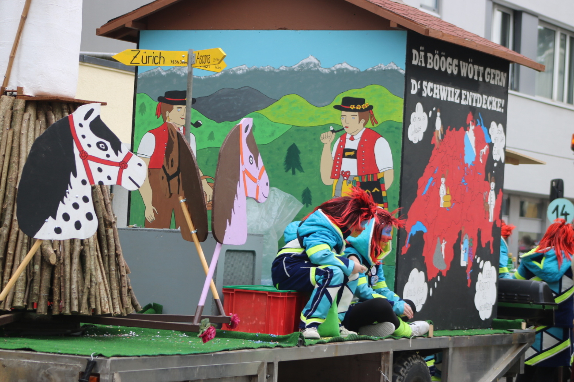 Die «Säntis» und der «Böögg» auf Romanshorns Strassen