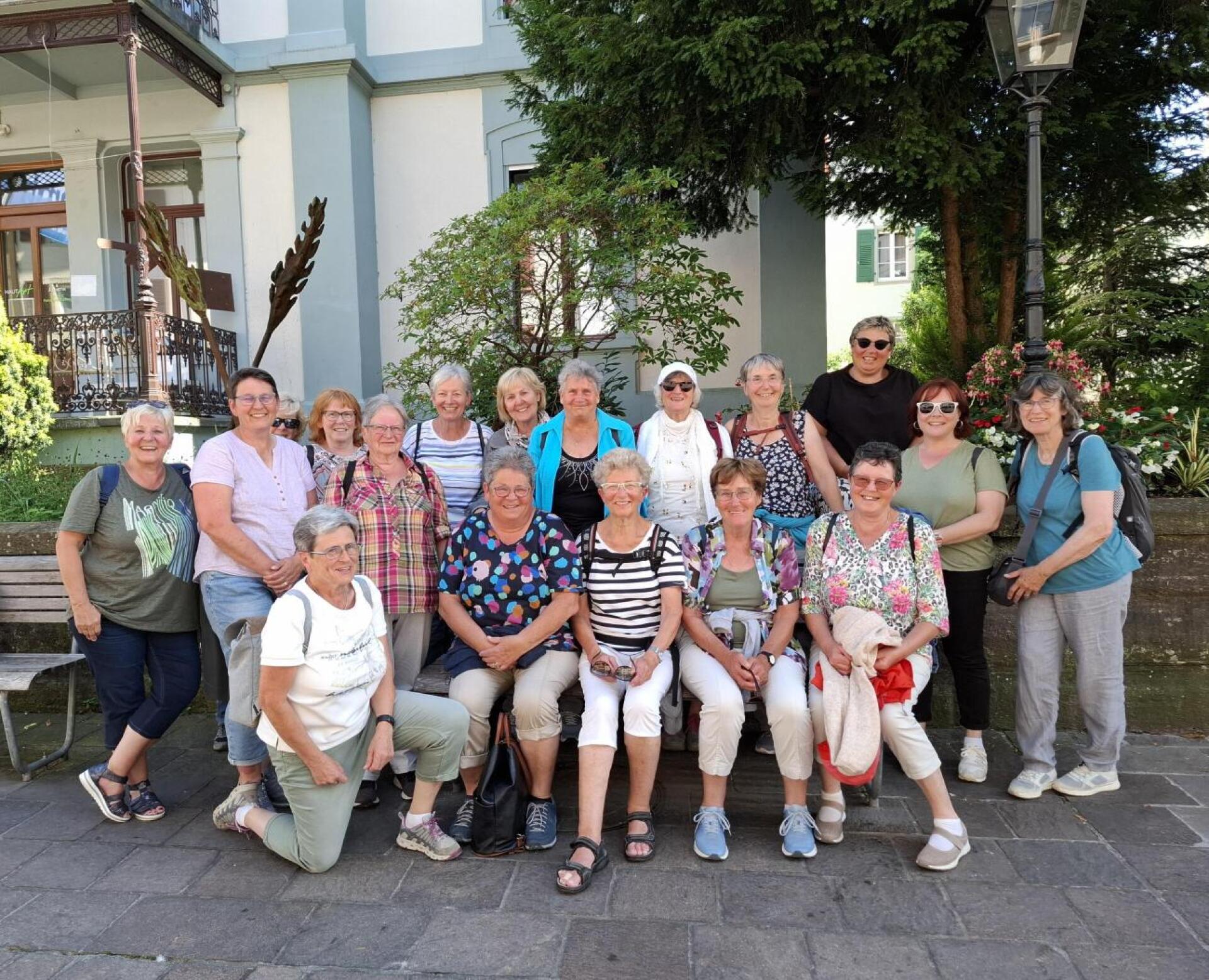 Sie genossen einen erlebnisreichen Ausflug nach Basel: die Landfrauen Romanshorn-Salmsach. Foto: zVg.
