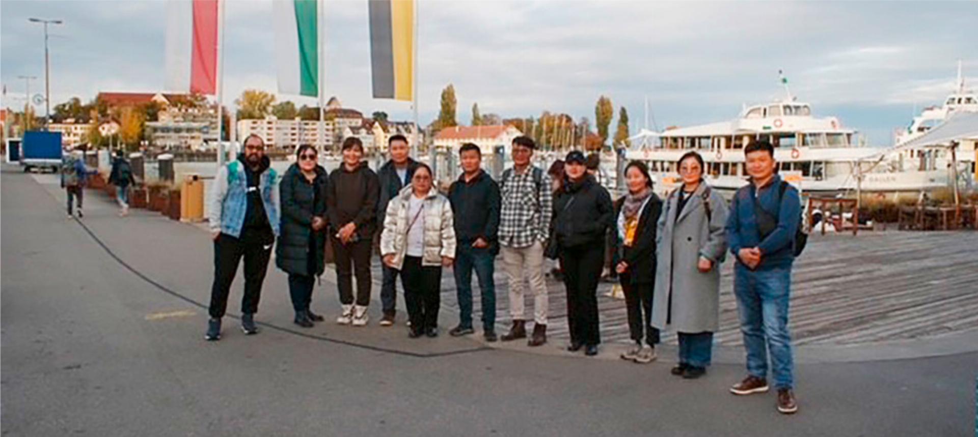 Mongolische Berufsschul-Lehrpersonen lernen die Schweiz kennen. Foto: PD