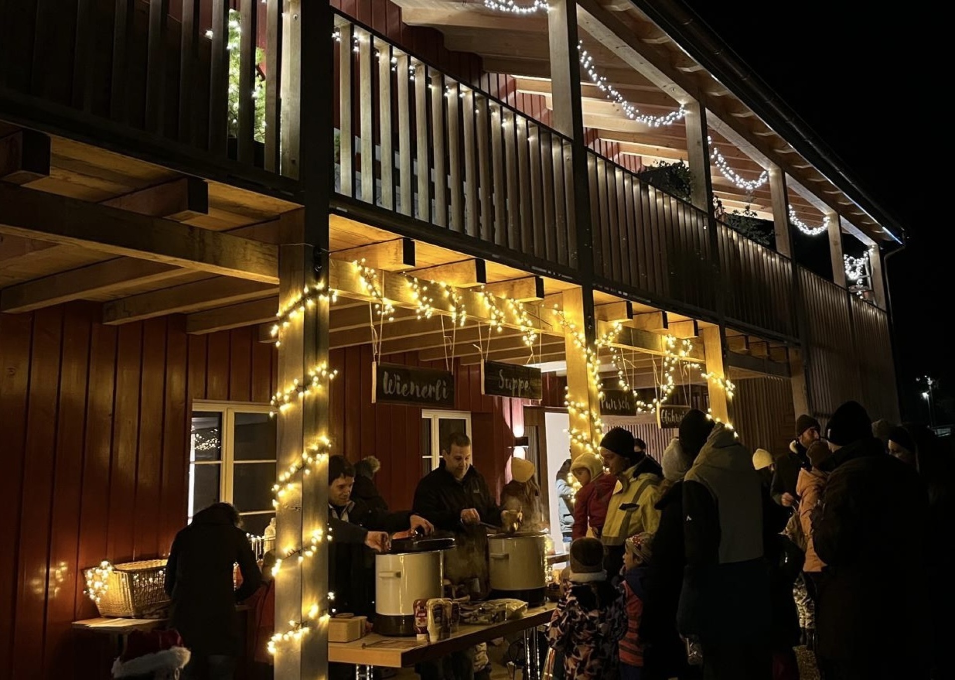 Samichlaus besucht Salmsach - Das Bild wird blockiert. – Möglicherweise durch einen aktiven Adblocker.