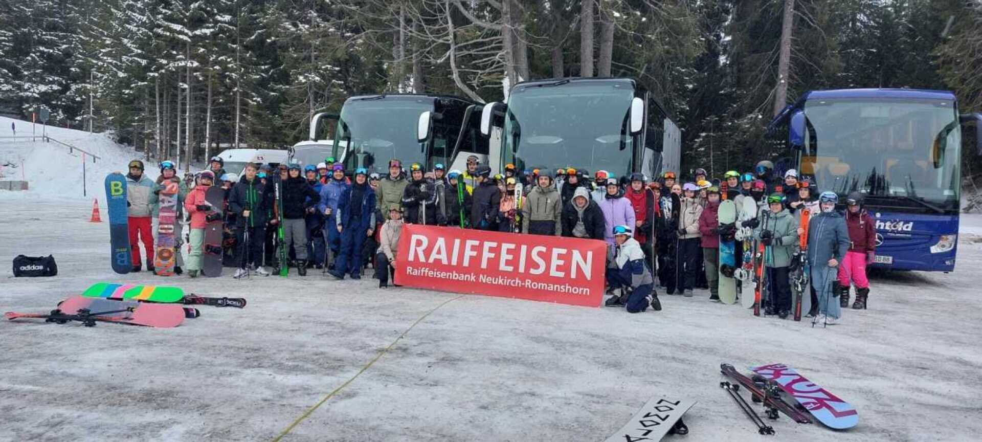 Erster erfolgreicher YoungMember-Skiausflug - Das Bild wird blockiert. – Möglicherweise durch einen aktiven Adblocker.