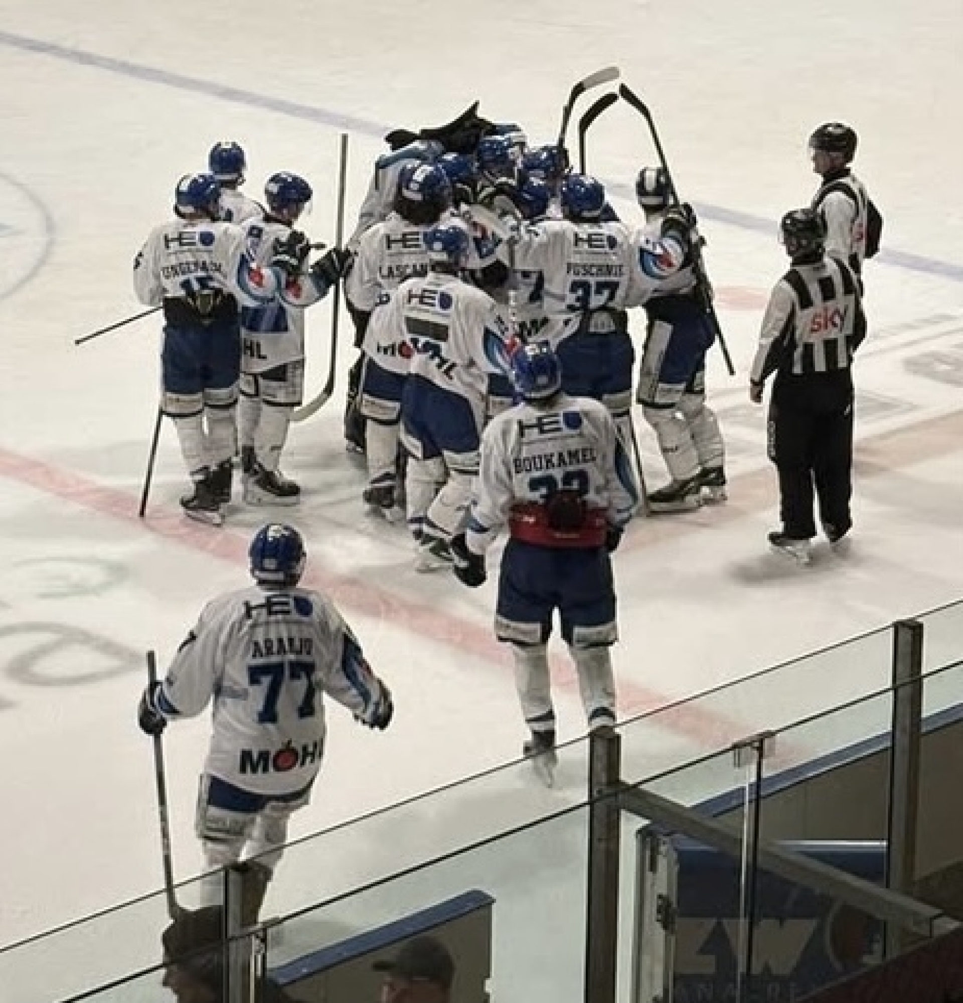 PIKES siegen in der Verlängerung - Das Bild wird blockiert. – Möglicherweise durch einen aktiven Adblocker.