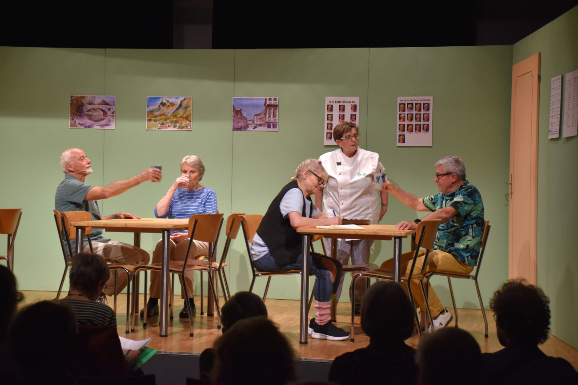 «Don Giovanni im Altersheim» - Das Bild wird blockiert. – Möglicherweise durch einen aktiven Adblocker.