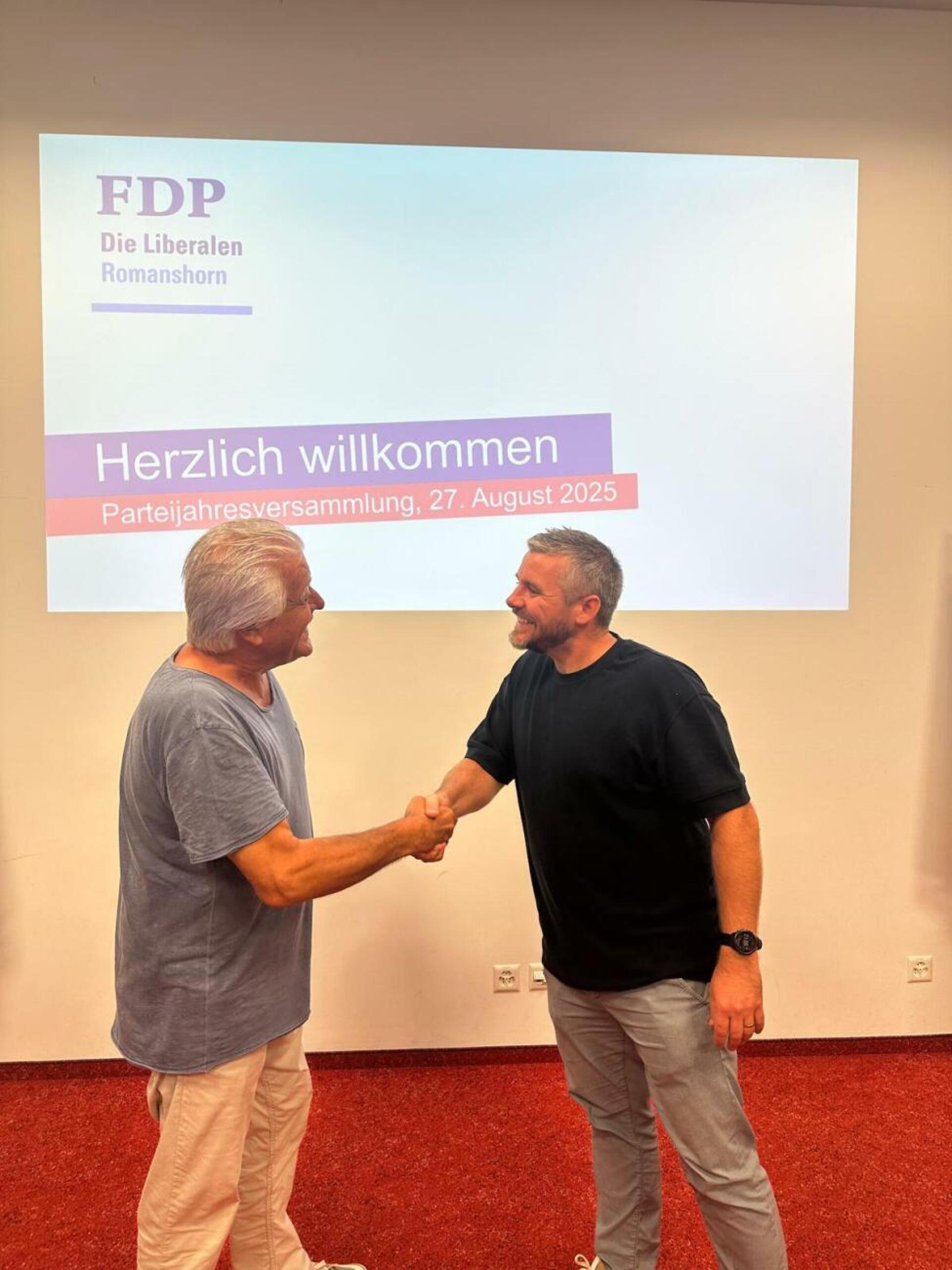 Wechsel im Parteipräsidium und Vorstand - Das Bild wird blockiert. – Möglicherweise durch einen aktiven Adblocker.