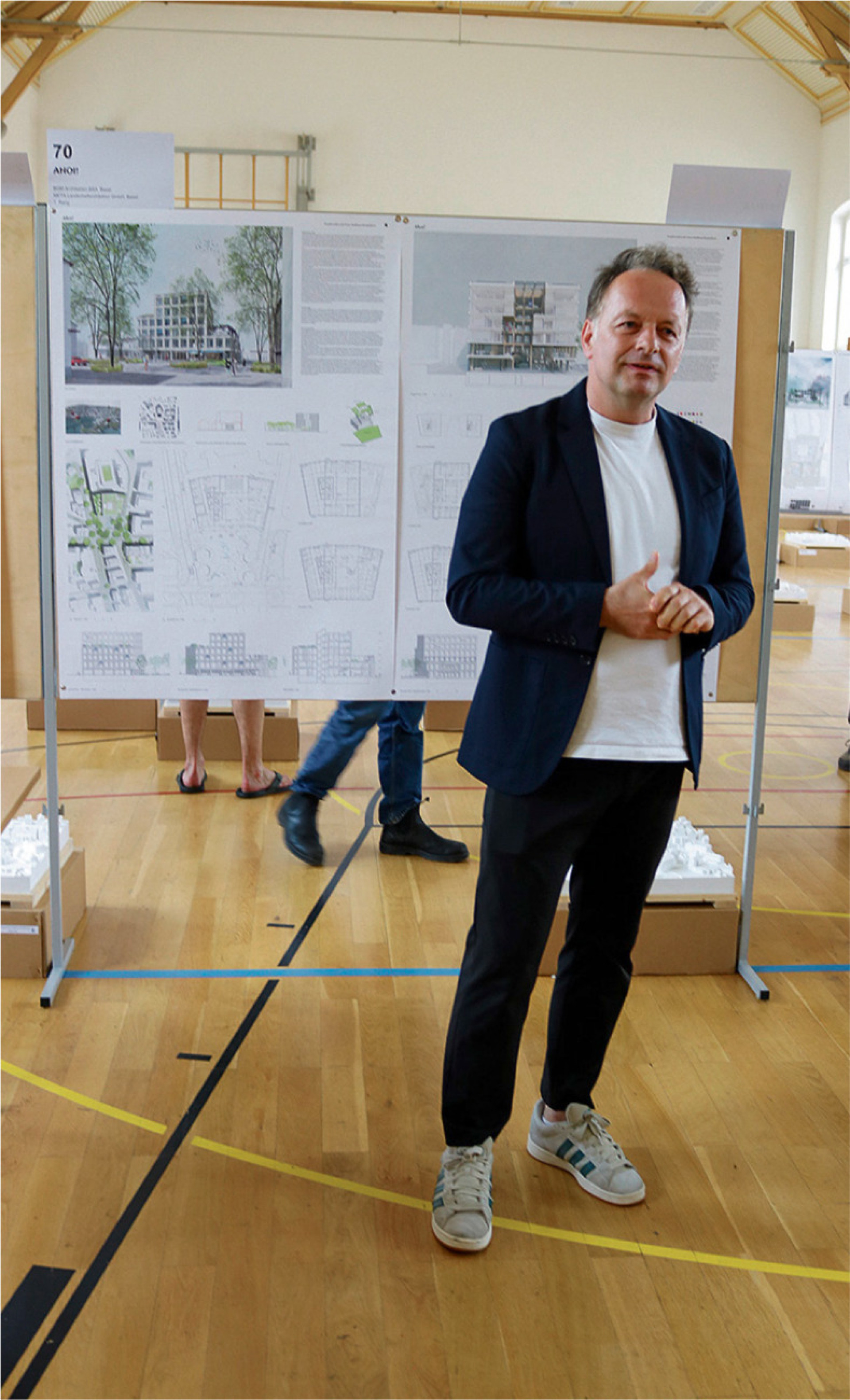 Der Architekt Stefan Möhring ist überzeugt und sichtlich stolz auf sein Projekt «Ahoi!». Fotos: Markus Bösch