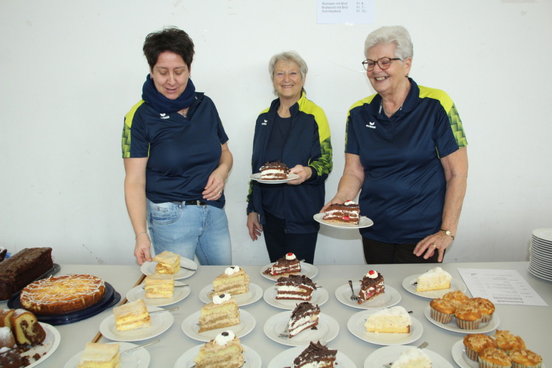 In der Festwirtschaft warteten süsse Belohnungen. In der Festwirtschaft warteten süsse Belohnungen.