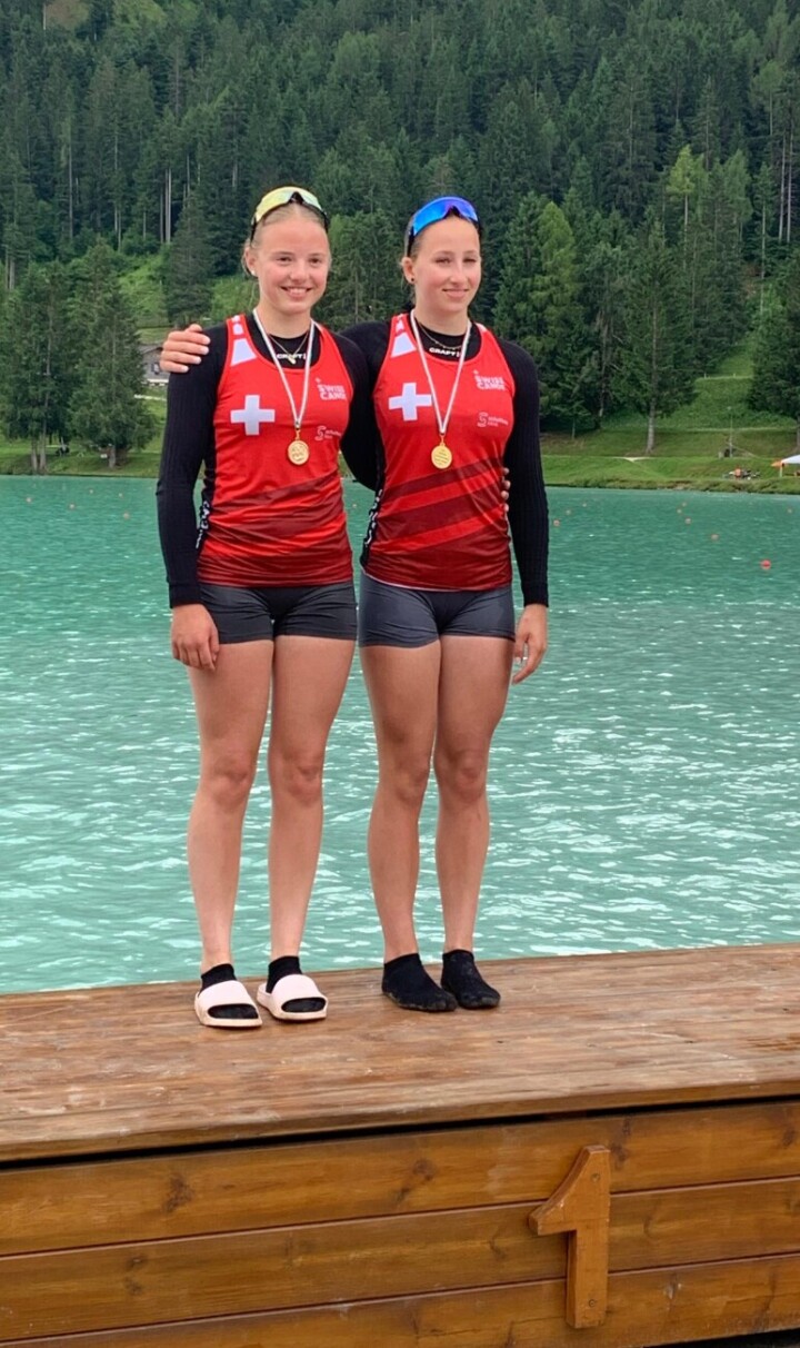 Malin Fäh feierte mit Stella Kaddur einen 1. Rang im Kajak-Zweier über 200 Meter. Foto: zVg. Kanu-Club Romanshorn