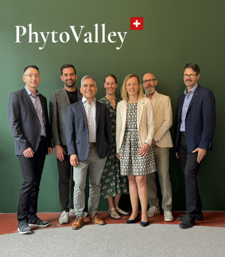 Der Vereinsvorstand: Blerim Krasniqi (Hepart AG), Pascal Kalbermatten (Ceres Heilmittel AG), Andy Suter (A. Vogel AG), Sandra Banholzer (Rausch AG), Cécile Mandefield (Regena AG), Andreas Bleiker (Alpinamed AG), Urs Tschumi (Joga Med AG). Es fehlt Yulia Kirschner (Max Zeller Söhne AG). Foto: zVg. Regio Oberthurgau