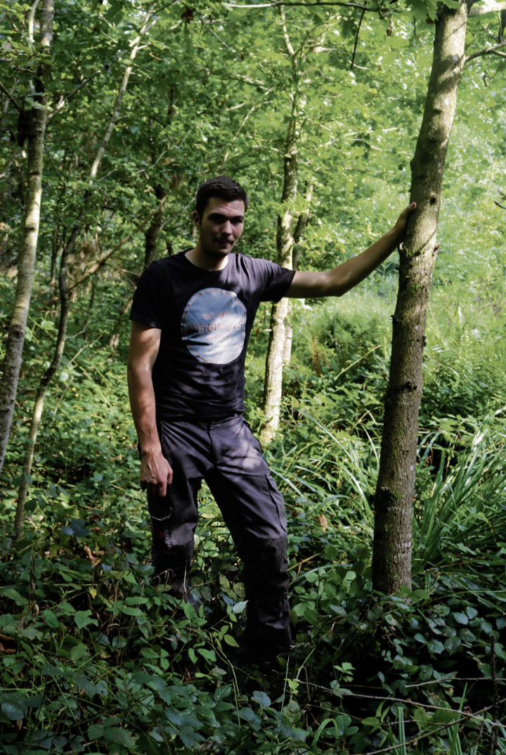 Er ist angekommen: Benjamin Suter ist seit einem Jahr Förster im Forstrevier, zu dem der Romanshorner Wald gehört.Foto: Markus Bösch