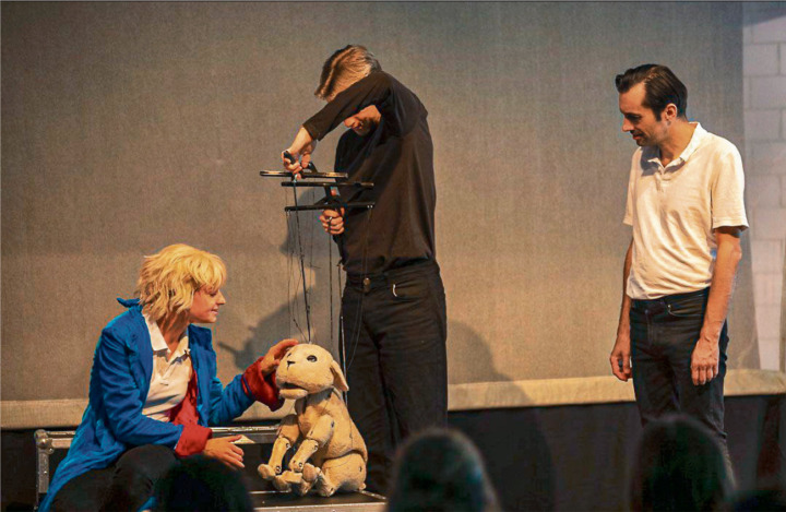 Puppentheater, als Erinnerung an die Kindheit: Das Wesentliche im Leben erkennen. Foto: Markus Speissegger