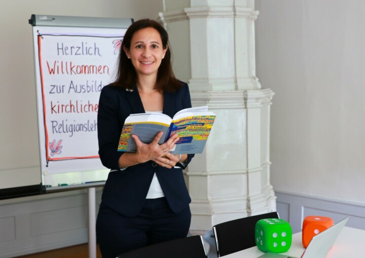 Sucht motivierte Religionslehrkräfte: Mirjam Loos, Leiterin der Fachstelle Religionsunterricht der Evangelischen Landeskirche Thurgau. Foto: Evangelischen Landeskirche Thurgau