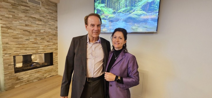 Josef und Erika Bilgery sind stolz, die Gäste im neuen Wellness- und Fitnessbereich des Hotels Seemöwe begrüssen zu können. Fotos: Marianne Lüchinger