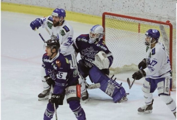 Die PIKES fahren im Auswärtsspiel gegen den HC Luzern eine 0:5-Niederlage ein. Foto: Website HC Luzern