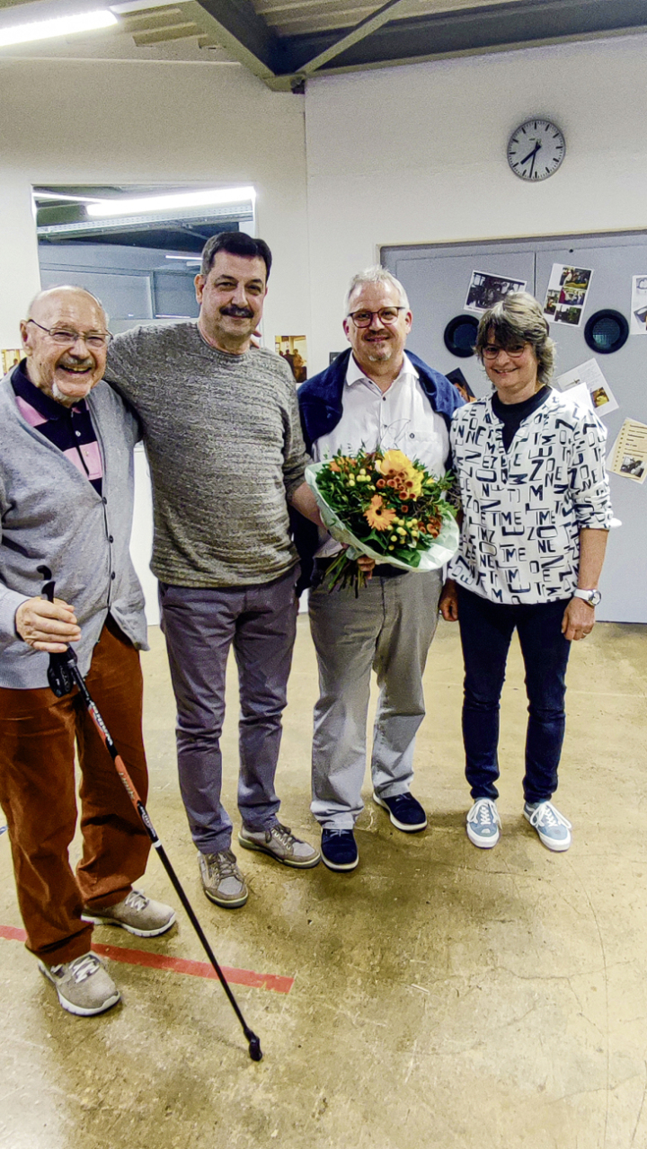 Gemeinsam den Abschied gefeiert (v. l.): Gerhard Ströbele, Rocco Caldarola, Stefan Ströbele, Andrea Ströbele. Foto: Martina Ströbele