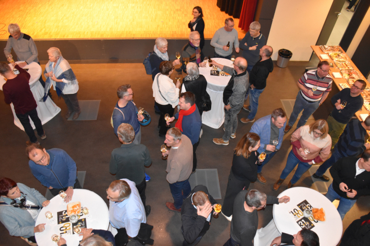 Von der Bevölkerung sehr geschätzt: Romanshorner Neujahrsapéro mit den Behördenvertretern. Fotos: Hansjürg Oesch Von der Bevölkerung sehr geschätzt: Romanshorner Neujahrsapéro mit den Behördenvertretern. Fotos: Hansjürg Oesch