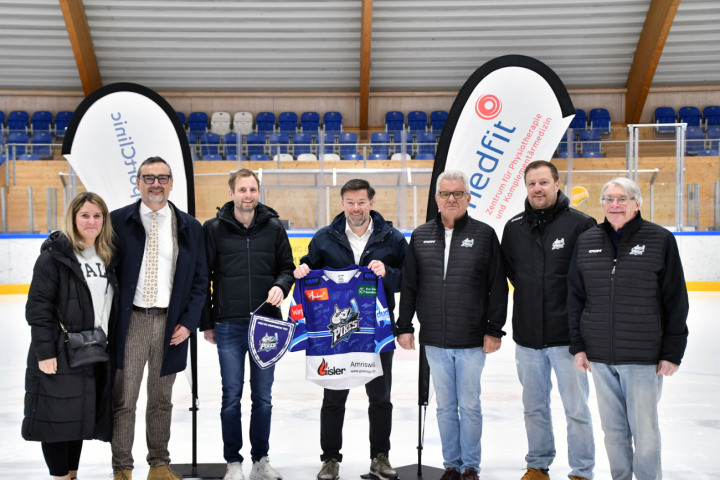 Von links nach rechts: Désirée Sury (Vorstandsmitglied PIKES), Peder Koch (CEO/Delegierter des Verwaltungsrates Berit Klinik), Dr. med. Hanspeter Betschart (Chefarzt SportClinic Sportmedizin), Peter Roth (CEO und Mitinhaber Medfit Ostschweiz AG), Richard Stäheli (Präsident PIKES), David Gantenbein (Vorstandsmitglied PIKES),René Lüscher (Vizepräsident PIKES)