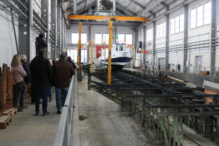 Zu Besuch in der Werft, im Rahmen der Sonderausstellung «Die weisse Flotte von Romanshorn». Fotos: Markus Bösch