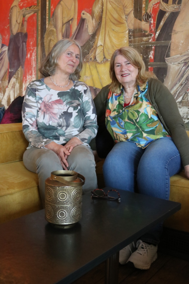 Mit ihrem Online-Angebot wollen Marianne Widmer (Winterthur) und Eva Bärtschi (Romanshorn) Impulse fürs Leben vermitteln. Foto: Markus Bösch