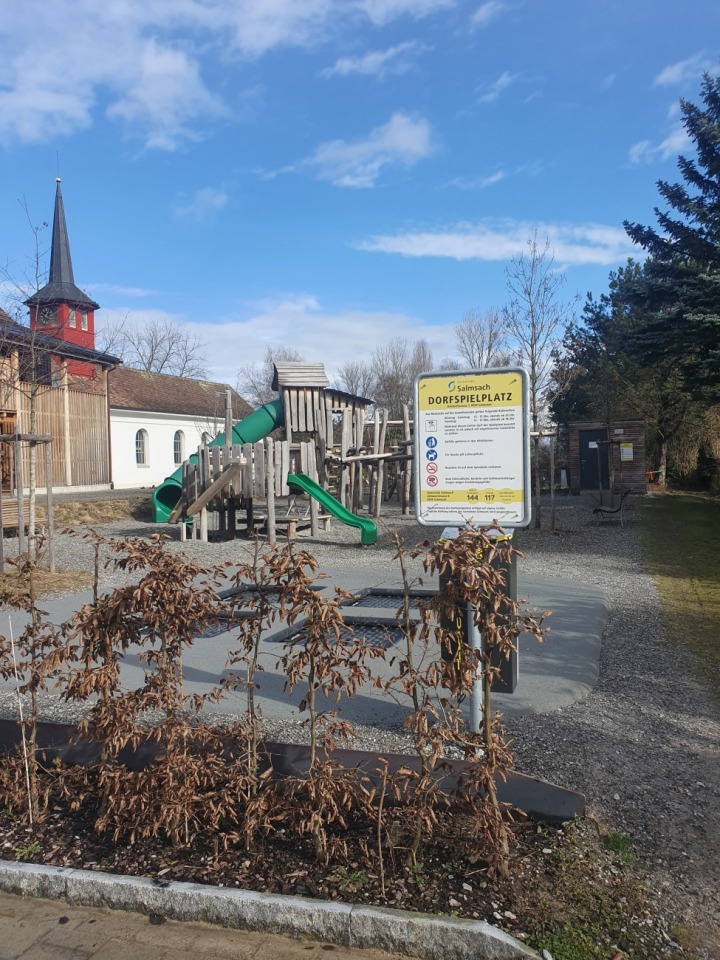 Kompromiss erarbeitet: Der Spielplatz in Salmsach bleibt neu am Sonntag bis 14 Uhr geöffnet. Foto: Gemeinde Salmsach