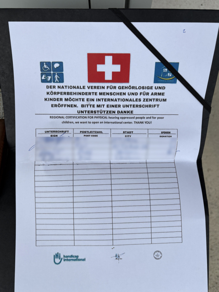 Mit solchen angeblichen Spendenformularen betteln Klemmbrett-Betrüger um Geld. (Bild: Kantonspolizei Thurgau)