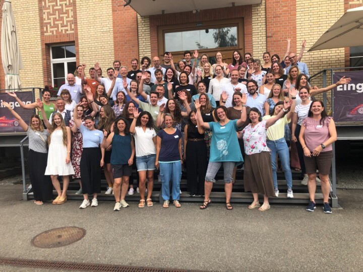 Team der Alemannenschule, Wutöschingen, Baden-Württemberg, mit Kursleiter Peter Fratton. Foto: Yvonne Stütz