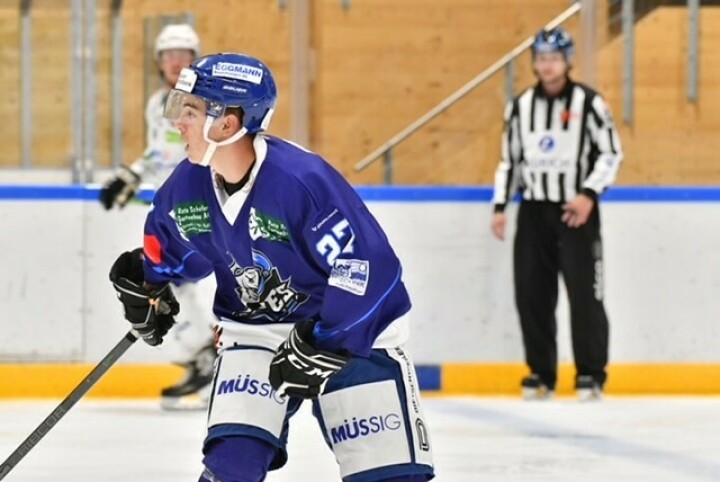 Für einmal hatte der Gegner das Nachsehen: Die PIKES bezwingen den SC Unterseen-Interlaken auswärts mit 6:2. Foto: PIKES EHC Oberthurgau 