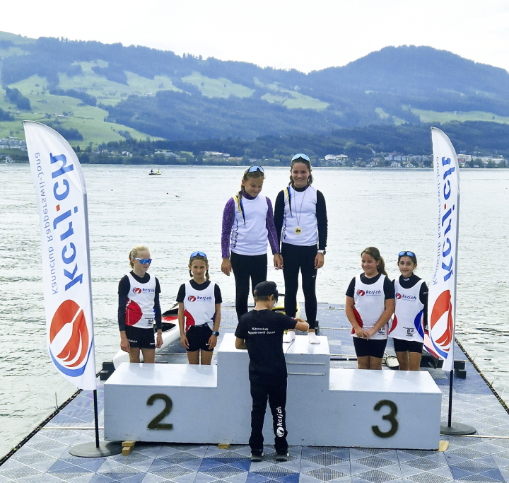 Romanshornerinnen werden Schweizer Meisterinnen. Das hätte noch etwas öfter vorkommen dürfen. Foto: Kanu-Club Romanshorn