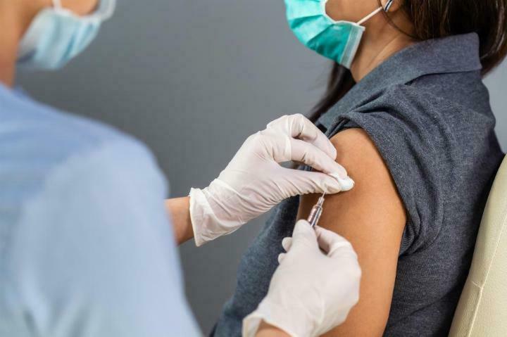 Der Impfstoff ist online wählbar. Foto: Shutterstock