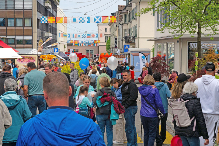 Romanshorner Lenz am Sonntag, 26. April, mit einer Rekordbeteiligung von rund 120 Teilnehmenden. Foto: Fototeam Romanshorn