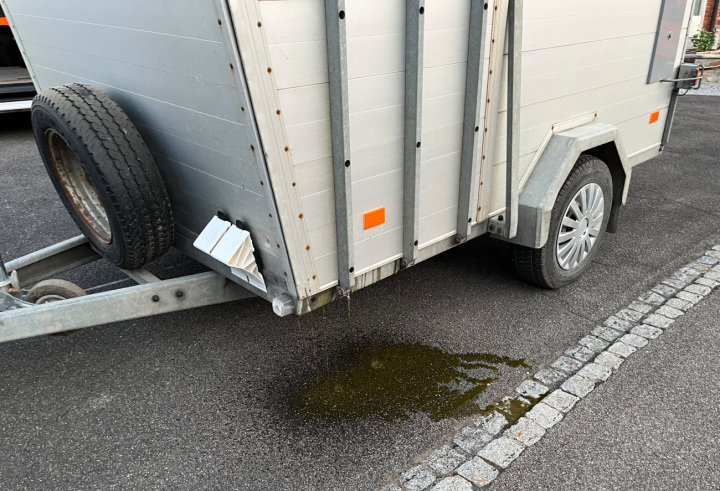 Bei 14 kontrollierten Tiertransportern wurden Verstösse festgestellt. (Bild: Kantonspolizei Thurgau) Bei 14 kontrollierten Tiertransportern wurden Verstösse festgestellt. (Bild: Kantonspolizei Thurgau)
