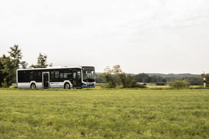 Auf der Linie 940, Amriswil–Romanshorn–Arbon, wurden Anpassungen im Minutenbereich vorgenommen. Foto: BUS Ostschweiz AG