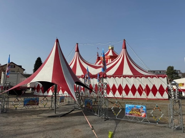 Wegen eines technischen Problems musste der Circus Mundial seine Premiere in Romanshorn auf Freitag, 20. März, verschieben. Foto: zVg.