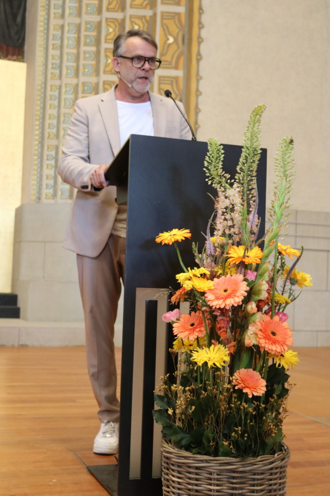 Stefan Schneider, Rektor Stefan Schneider, Rektor