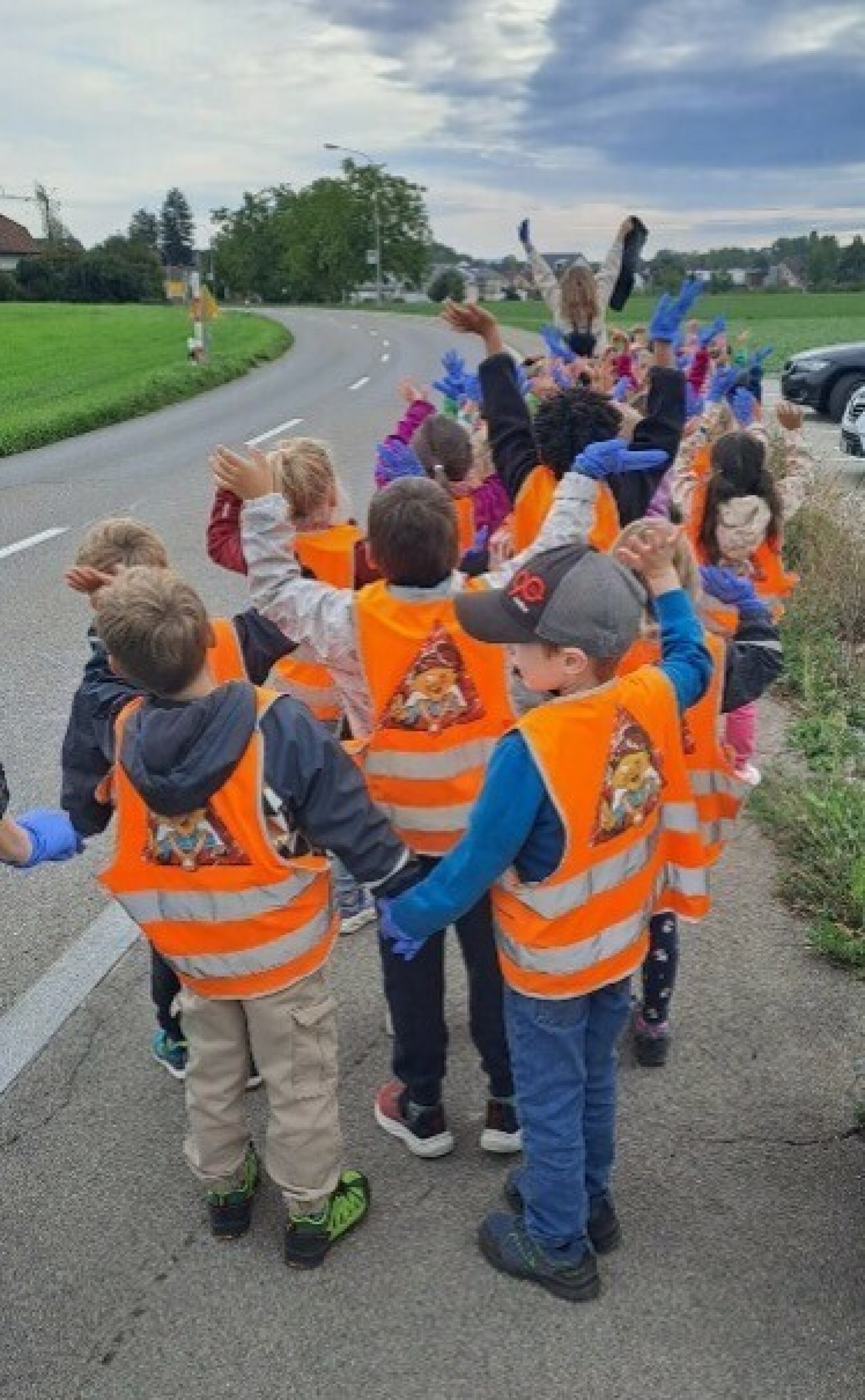 Primarschule Salmsach: Gemeinsam für eine saubere Gemeinde - Das Bild wird blockiert. – Möglicherweise durch einen aktiven Adblocker.