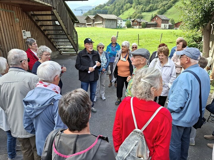 Senioren geniessen den Ausflug nach Elm. Foto: Evangelische Kirchgemeinden Kesswil-Dozwil und Uttwil