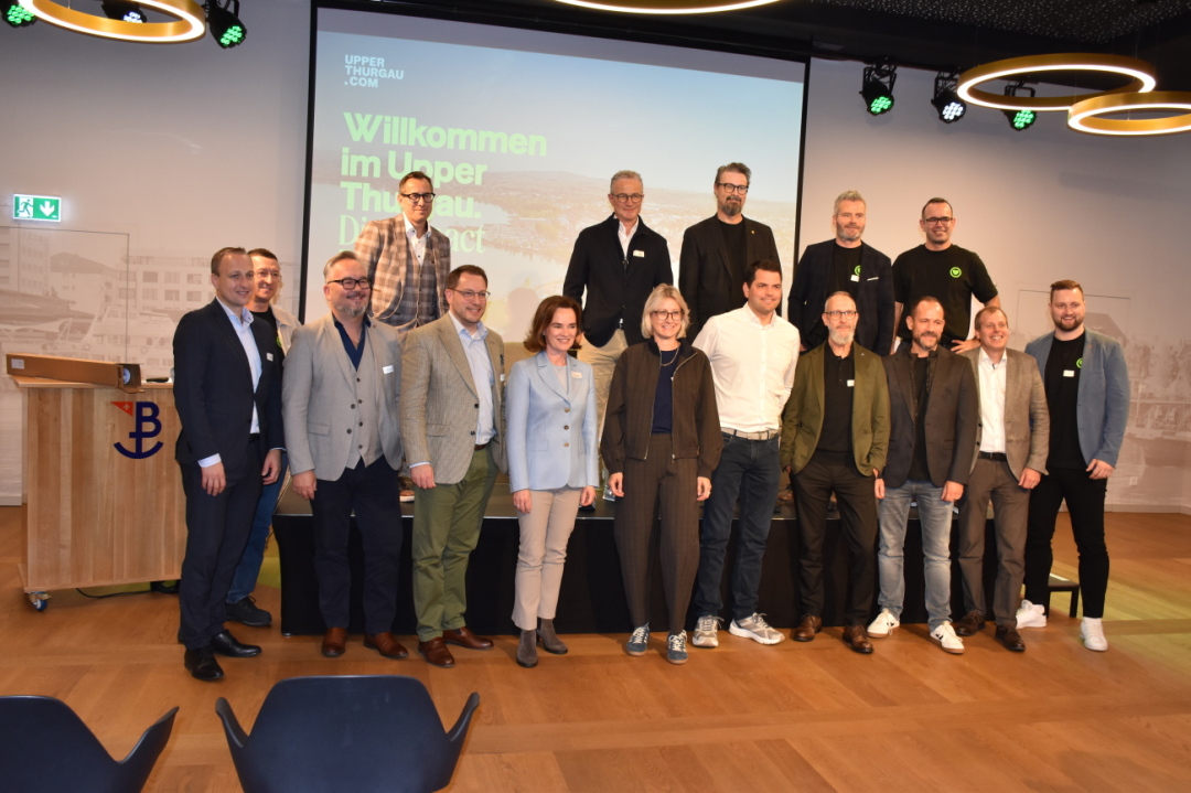Gruppenbild der Mitgestalter dieses Anlasses. Gruppenbild der Mitgestalter dieses Anlasses.